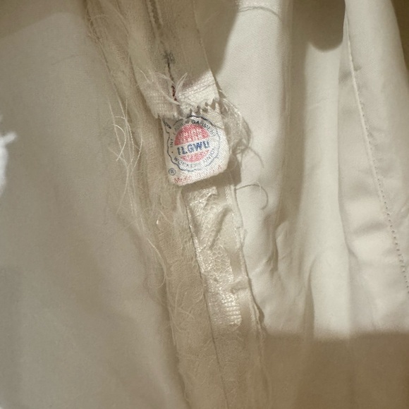 **SEE VIDEO**Union made true vintage wedding dress - Picture 8 of 17